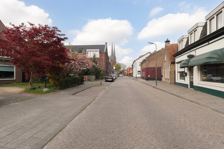 Photo 50 of Hoofdstraat 10