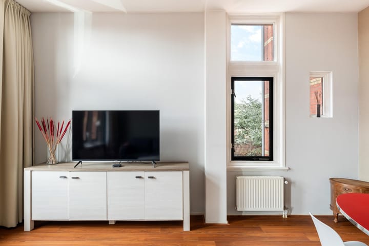 Foto 32 van Hugo de Grootstraat 77