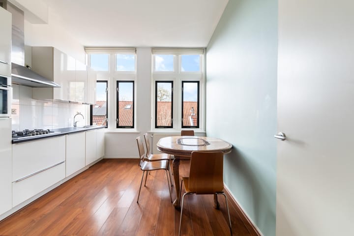 Foto 39 van Hugo de Grootstraat 77