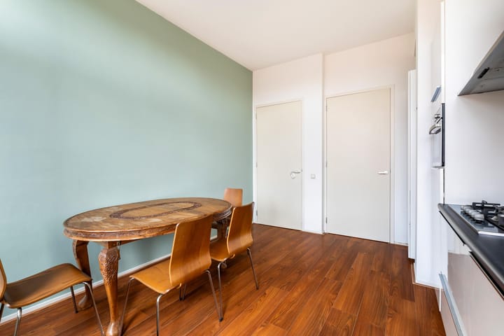 Foto 42 van Hugo de Grootstraat 77