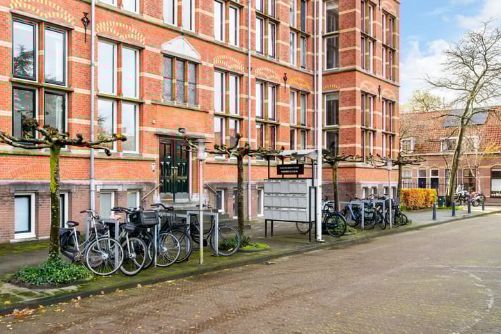 Foto 20 van Hugo de Grootstraat 77