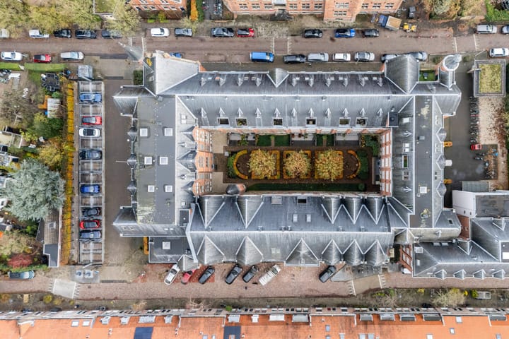 Foto 11 van Hugo de Grootstraat 77