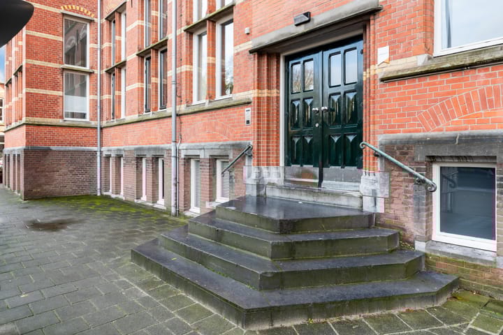 Foto 21 van Hugo de Grootstraat 77