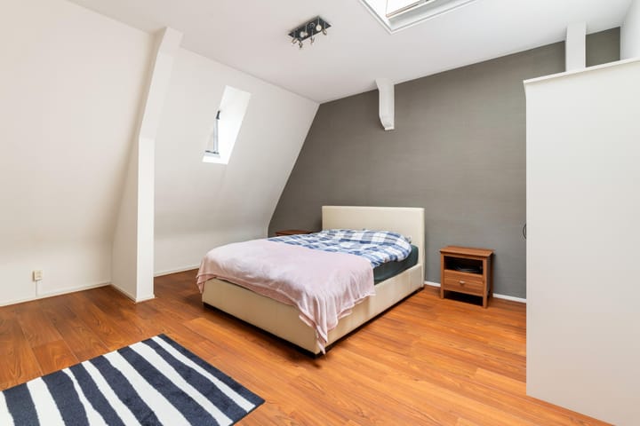 Foto 49 van Hugo de Grootstraat 77