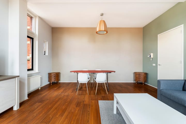 Foto 38 van Hugo de Grootstraat 77