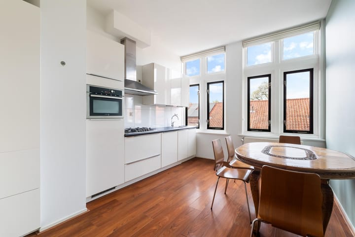 Foto 40 van Hugo de Grootstraat 77