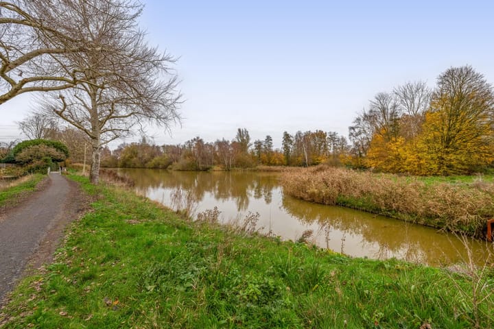 Foto 38 van Louvre 132