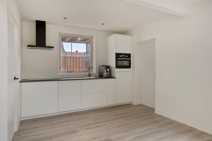 Foto 10 van Molenstraat 10