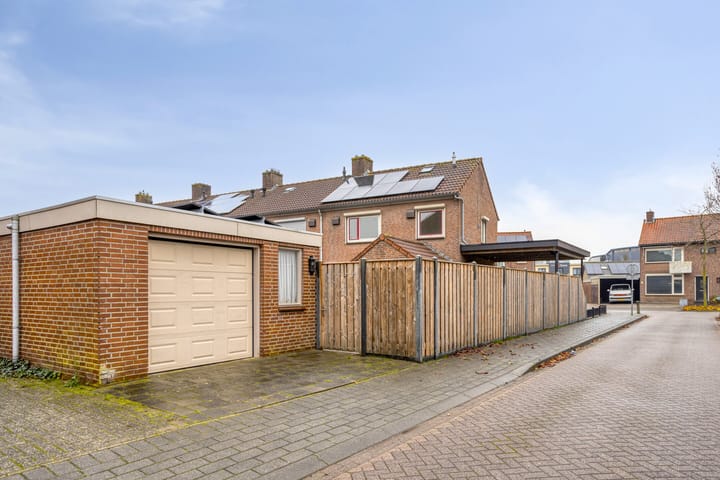 Foto 31 van Molenstraat 10