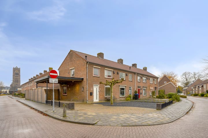 Foto 35 van Molenstraat 10