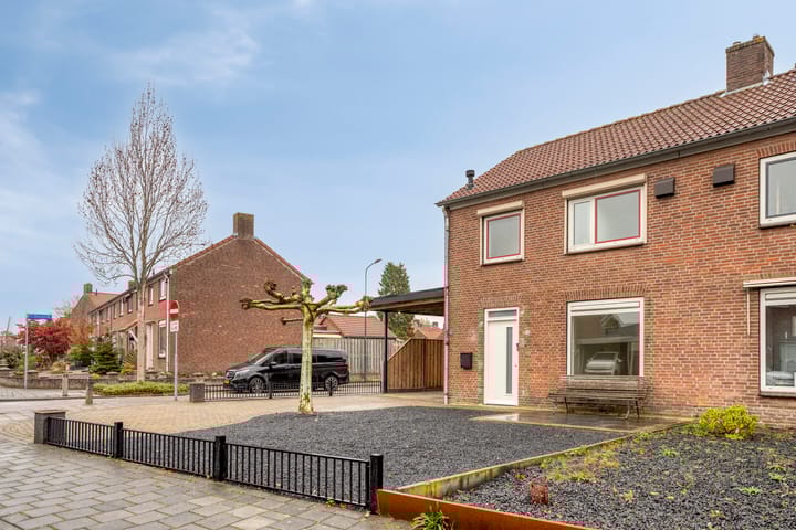 Foto 37 van Molenstraat 10