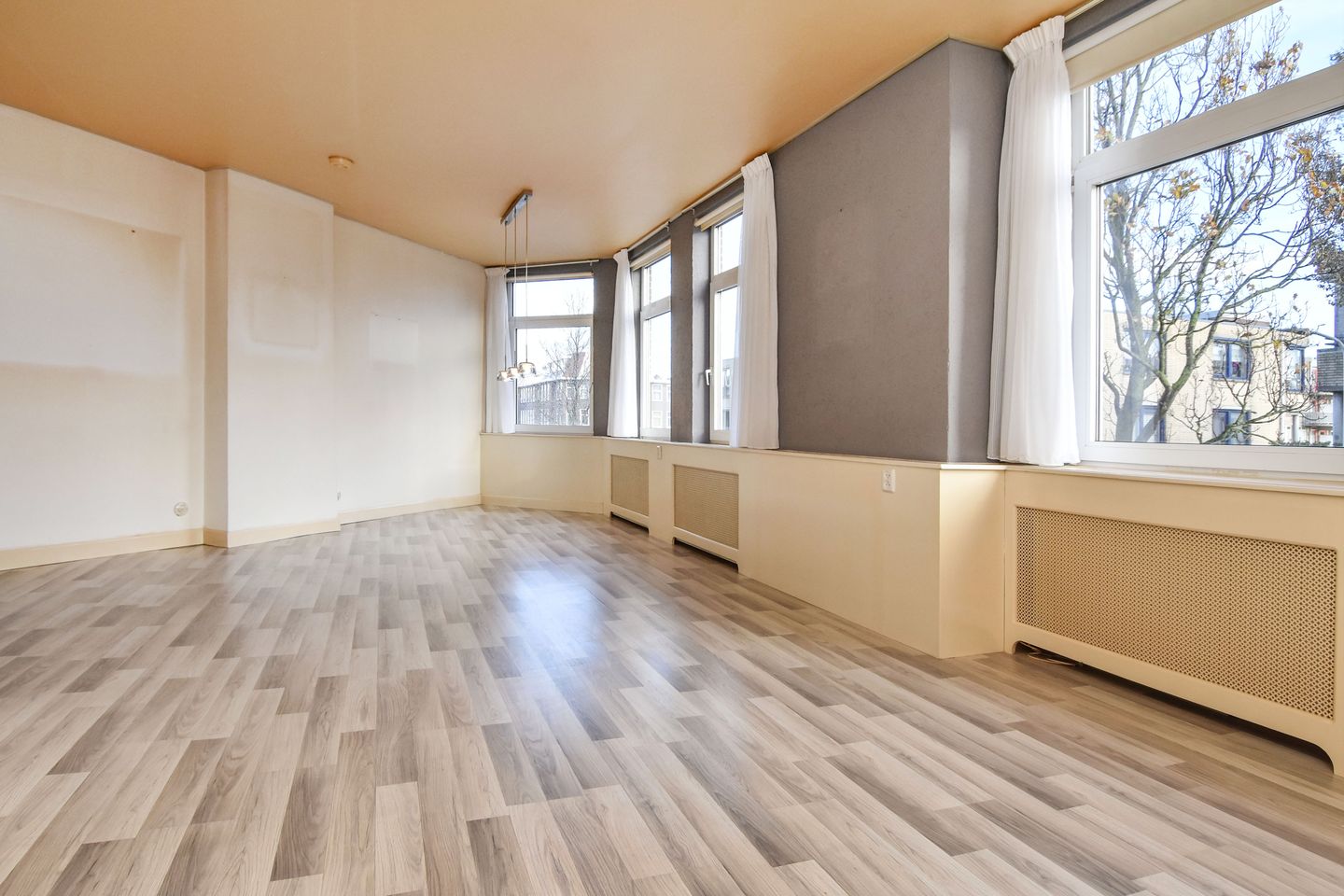 Foto 10 van Pluvierstraat 437