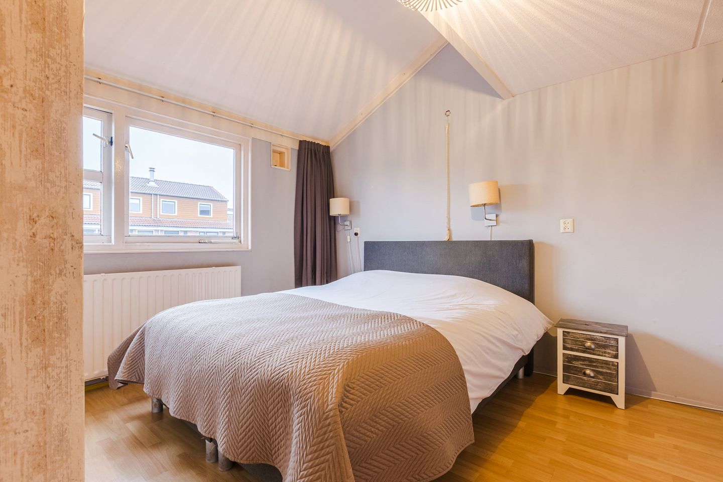 Foto 19 van Dotterbloem 12