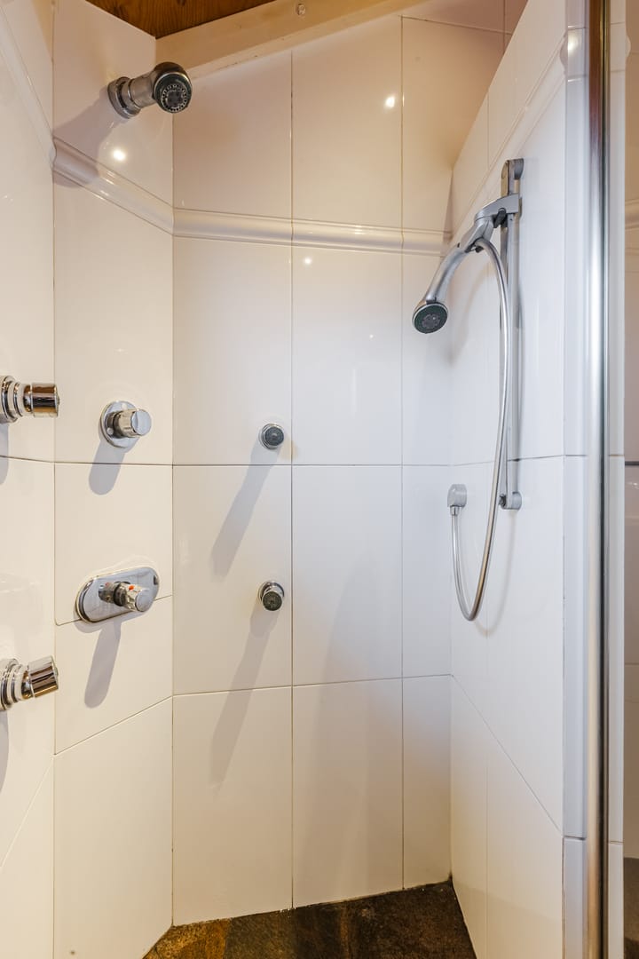 Foto 30 van Dotterbloem 12