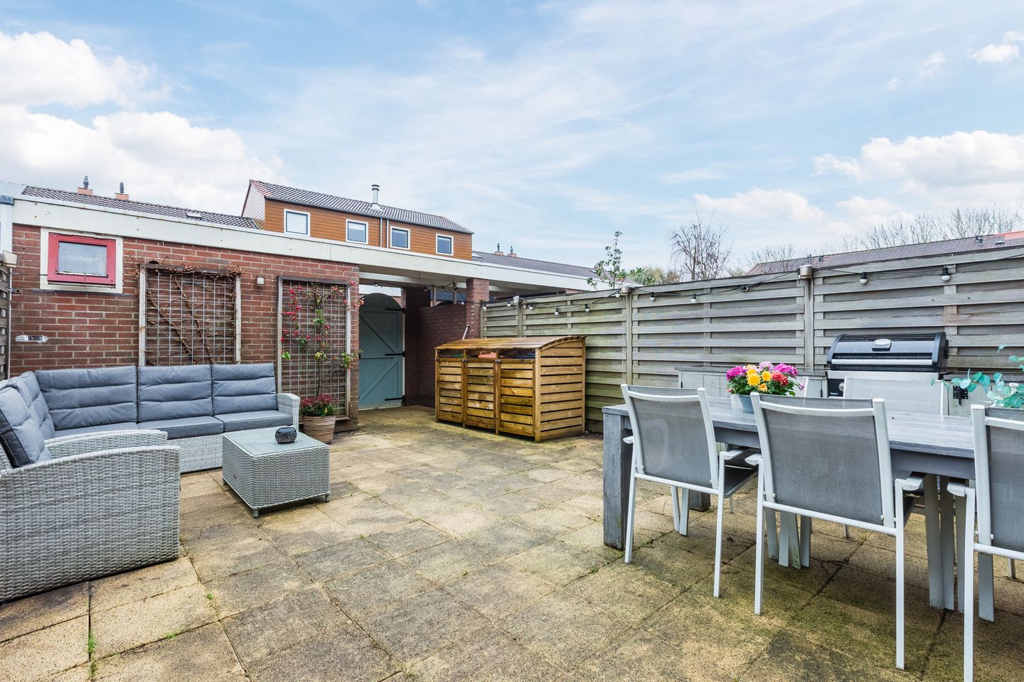 Foto 34 van Dotterbloem 12