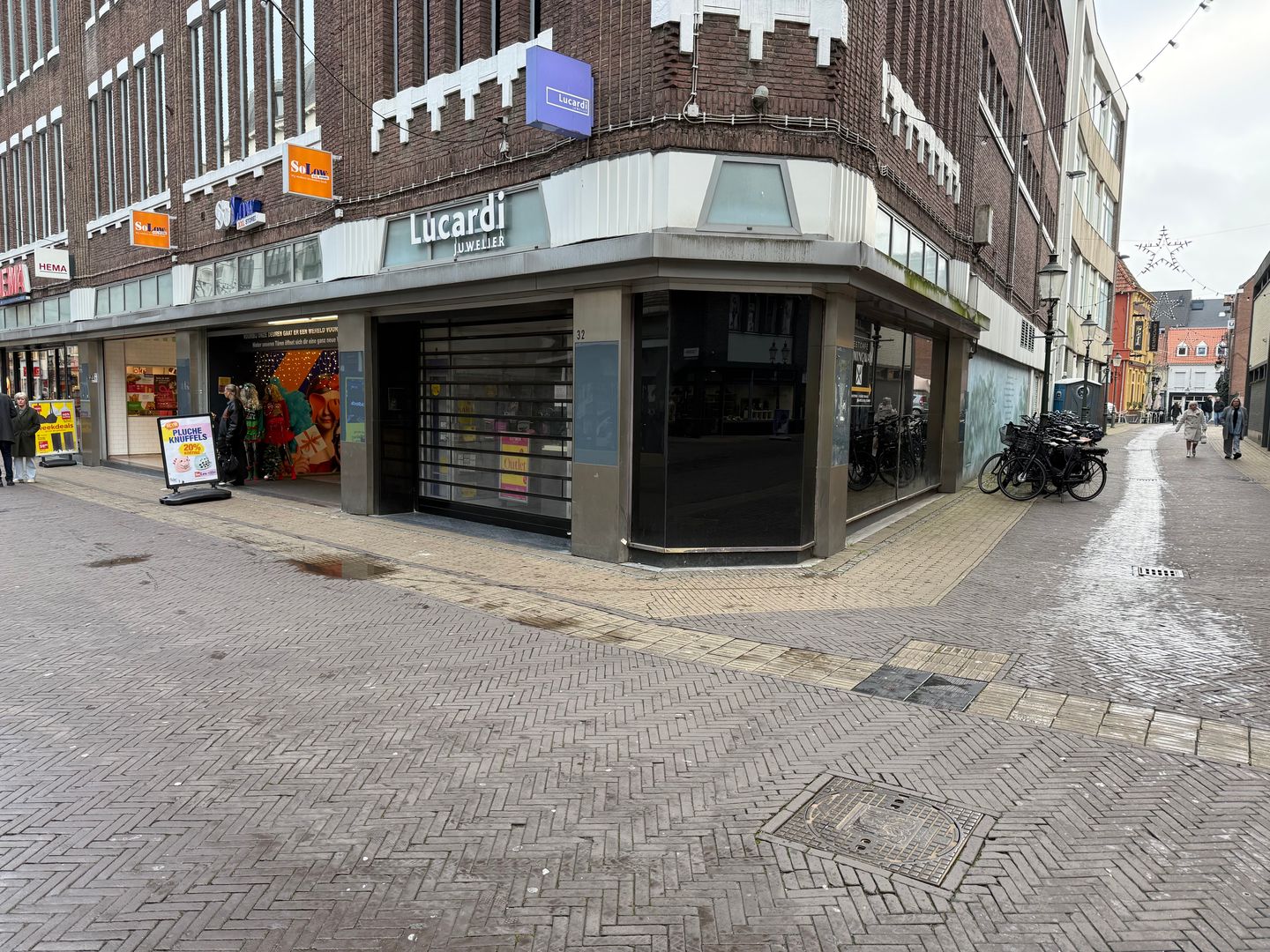 View photo 2 of Vleesstraat 32