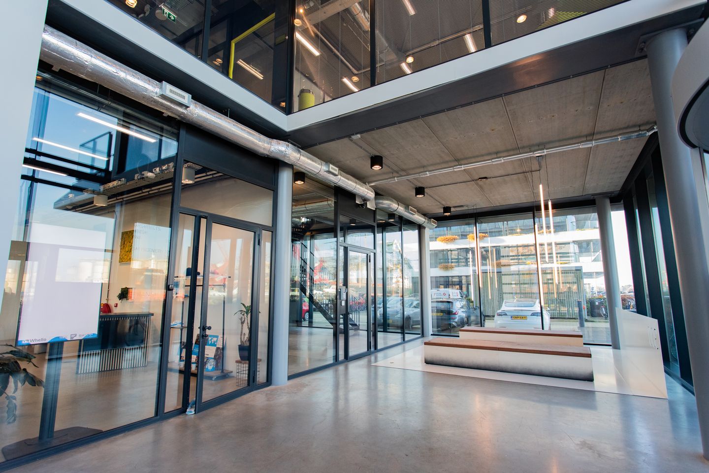 View photo 2 of Moermanskkade 303