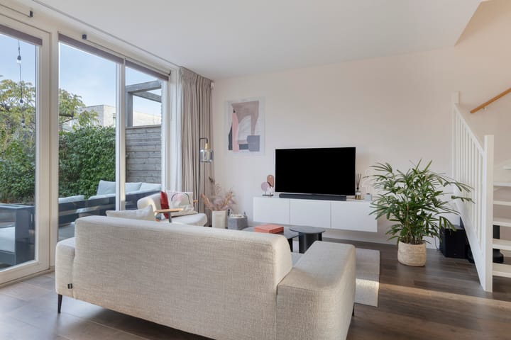 Foto 6 van Halvemaanstraat 12