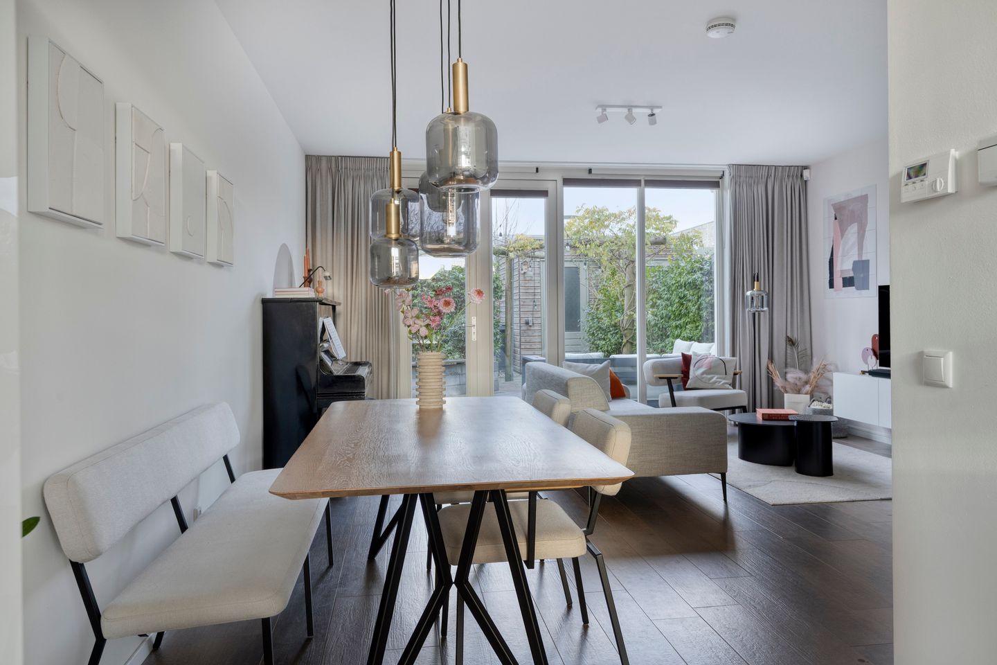 Photo 10 of Halvemaanstraat 12