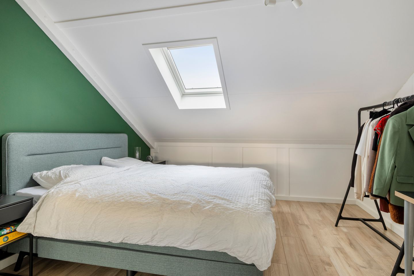 Photo 29 of Halvemaanstraat 12