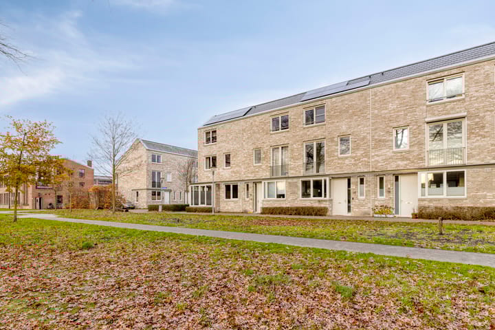 Foto 38 van Halvemaanstraat 12