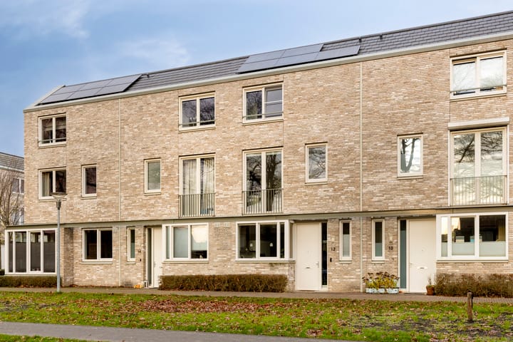 Foto 39 van Halvemaanstraat 12