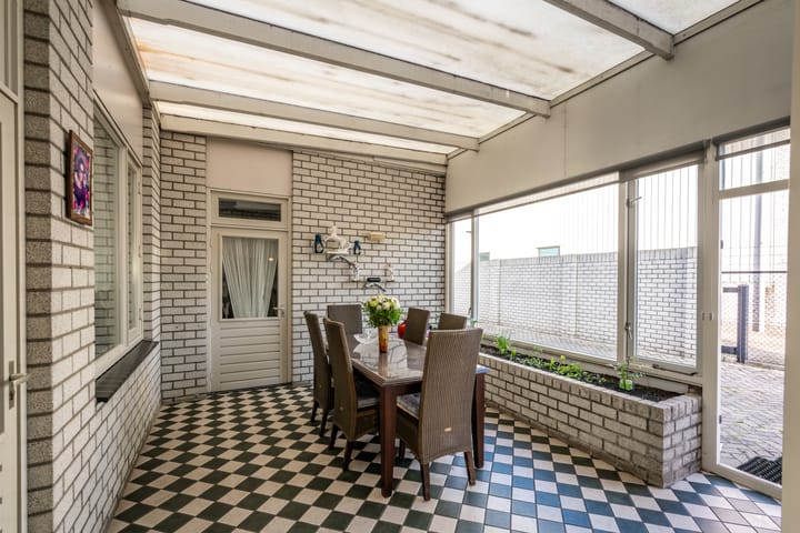 Foto 10 van Dommelstraat 40