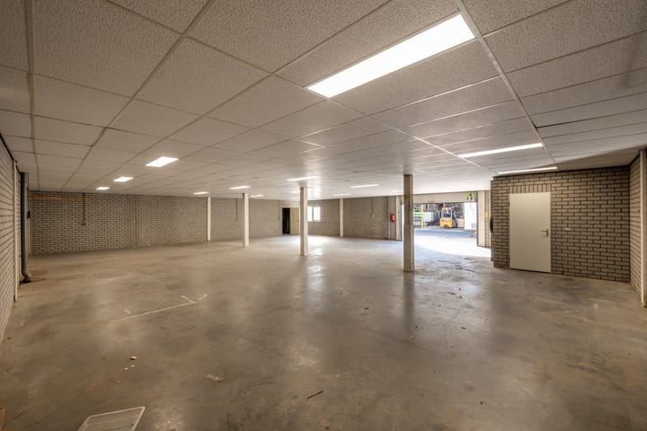 Foto 30 van Dommelstraat 40