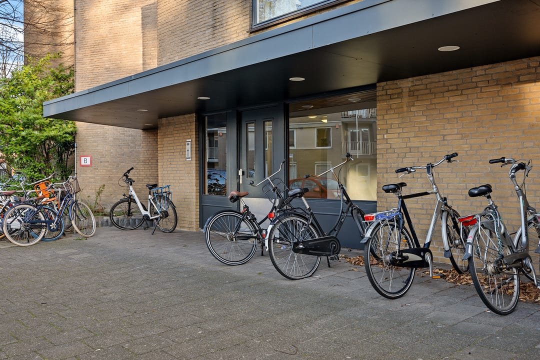 Photo 7 of Espoortstraat 117