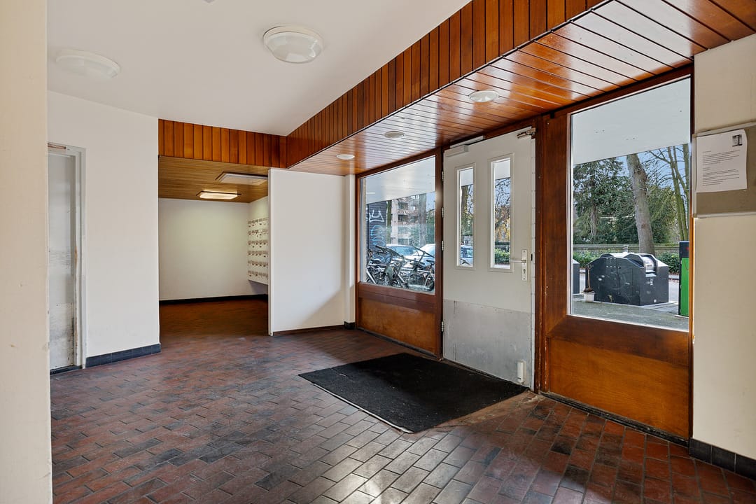 Photo 8 of Espoortstraat 117