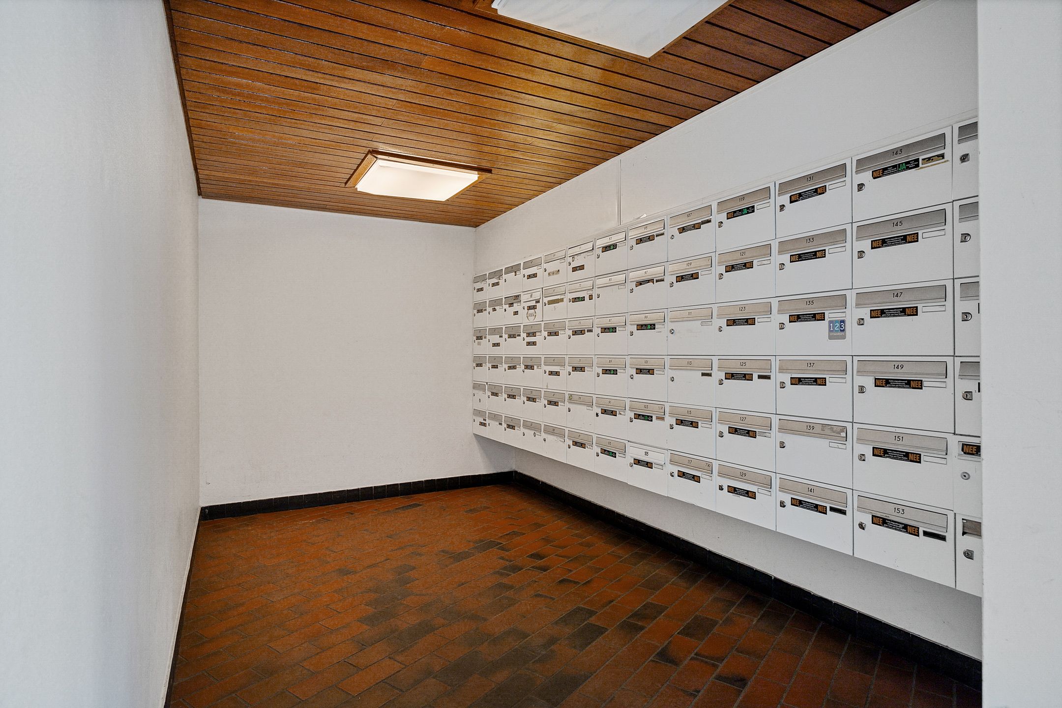 Photo 9 of Espoortstraat 117