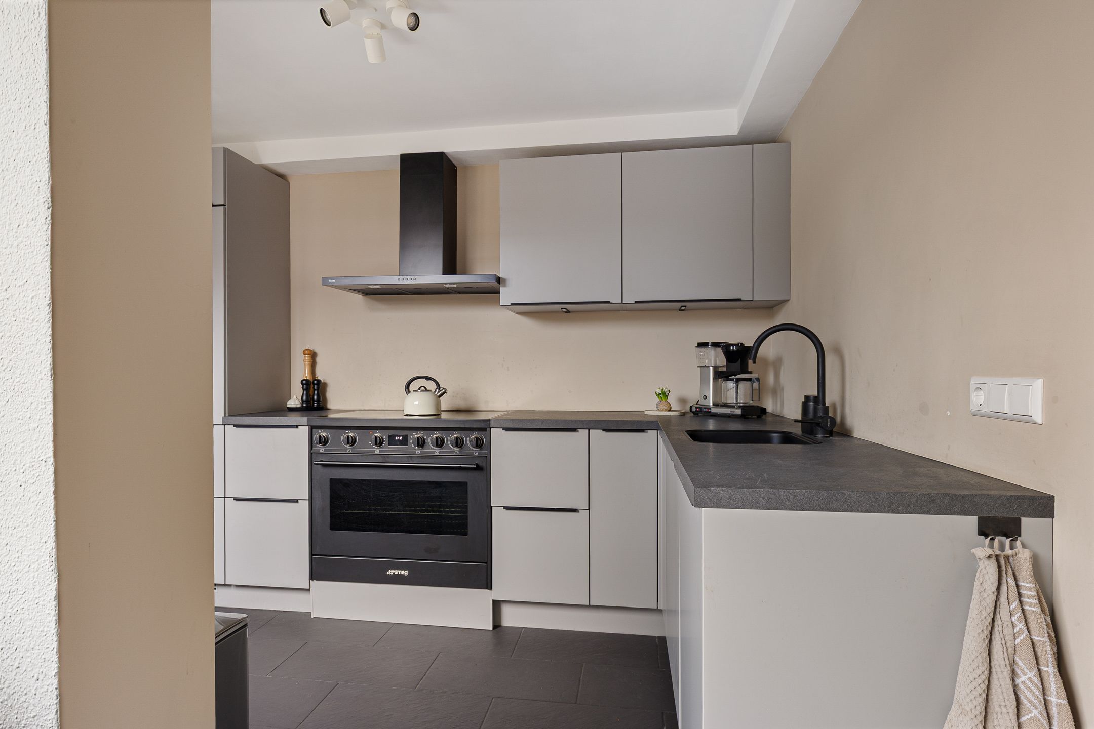 Foto 9 van Master Hoeksmawei 26