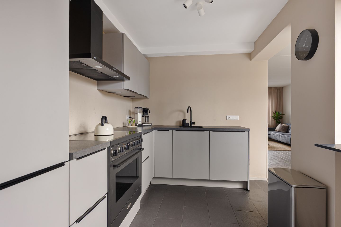 Foto 10 van Master Hoeksmawei 26