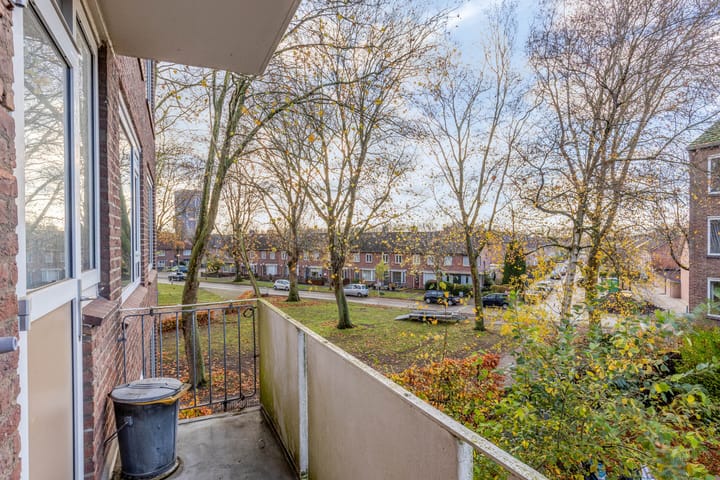 Foto 32 van Planciusplein 20-B