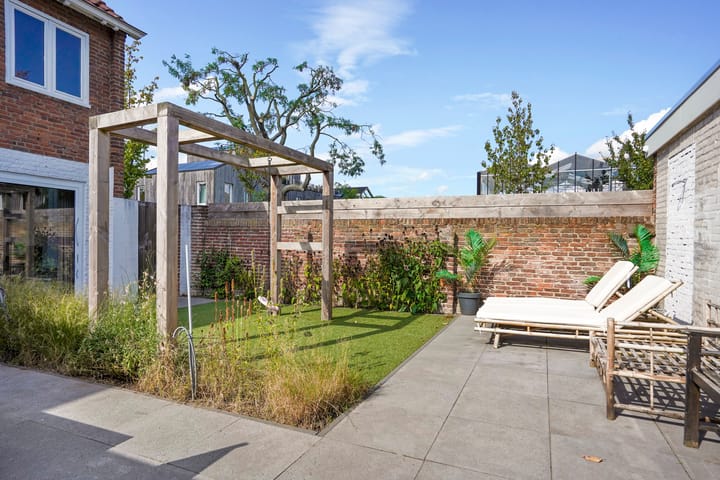 Photo 18 of van Musschenbroekstraat 2