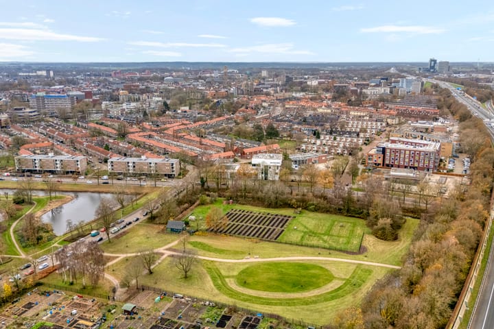 Foto 31 van Ruusbroecstraat 82