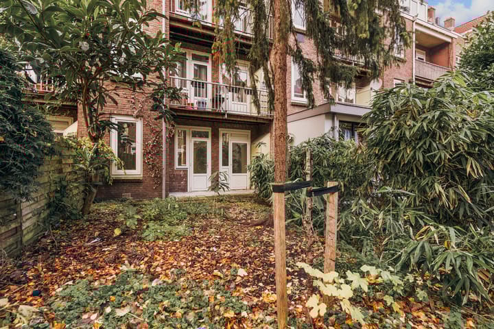 Photo 17 of Mesdagstraat 19-H