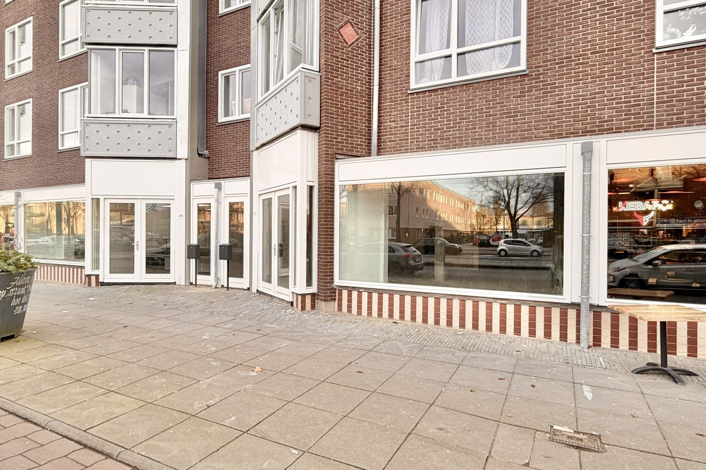 Bekijk foto 3 van Burgemeester De Vlugtlaan 51