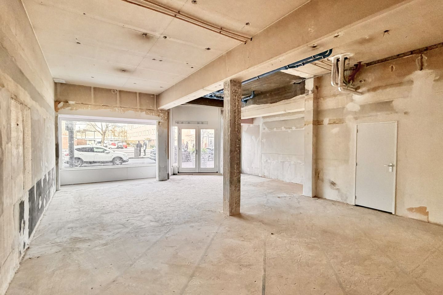 Bekijk foto 2 van Burgemeester De Vlugtlaan 51