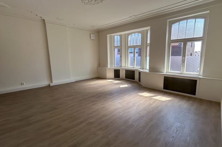 Photo 34 of Bovenste straat 18