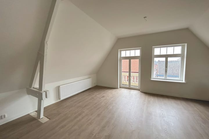 Photo 53 of Bovenste straat 18