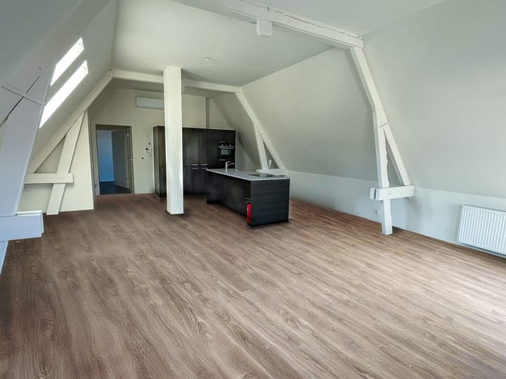 Photo 48 of Bovenste straat 18