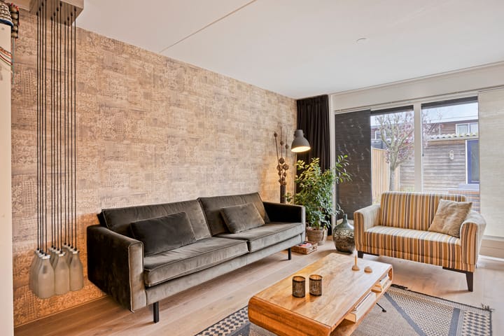 Photo 9 of Eduard van Beinumstraat 2