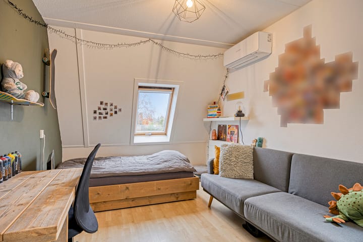 Photo 26 of Eduard van Beinumstraat 2