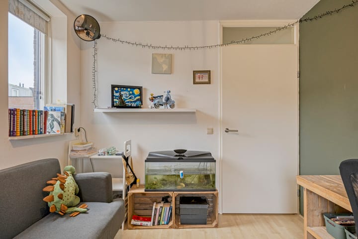 Photo 27 of Eduard van Beinumstraat 2