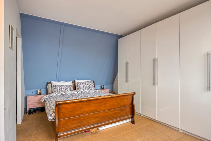 Photo 32 of Eduard van Beinumstraat 2