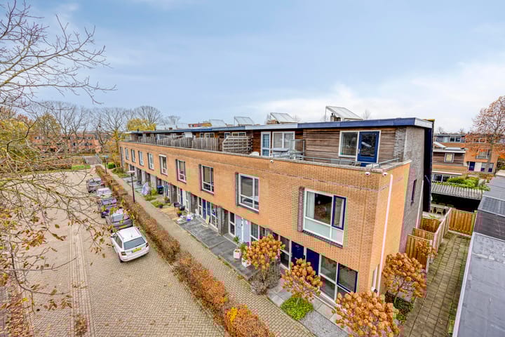 Photo 44 of Eduard van Beinumstraat 2