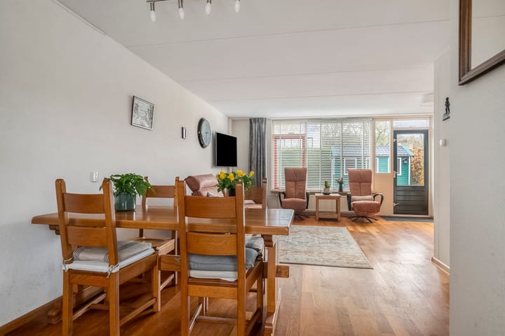 Foto 10 van Hazeleger 72