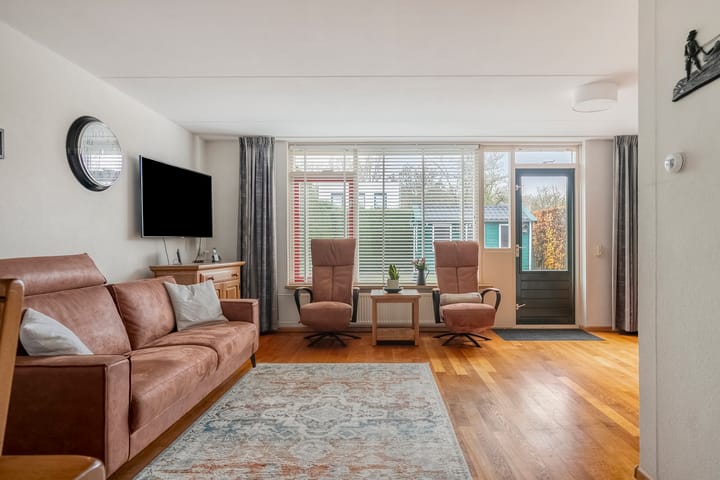 Foto 11 van Hazeleger 72