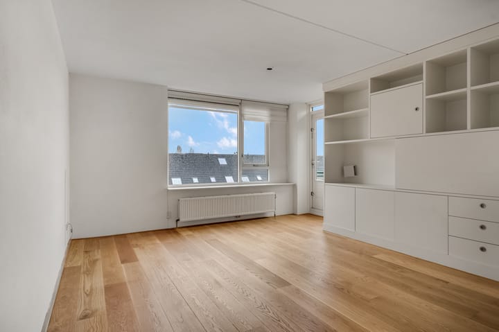 Photo 8 of Veenderweg 35-A